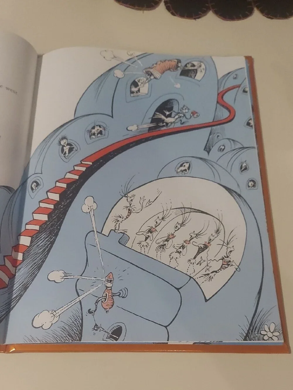 Dr. Seuss - Horton Hears a Who! Party Edition - Hardcover